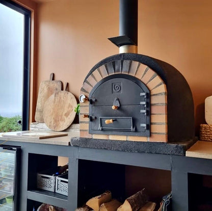 Stella - Black with Terracotta Arch